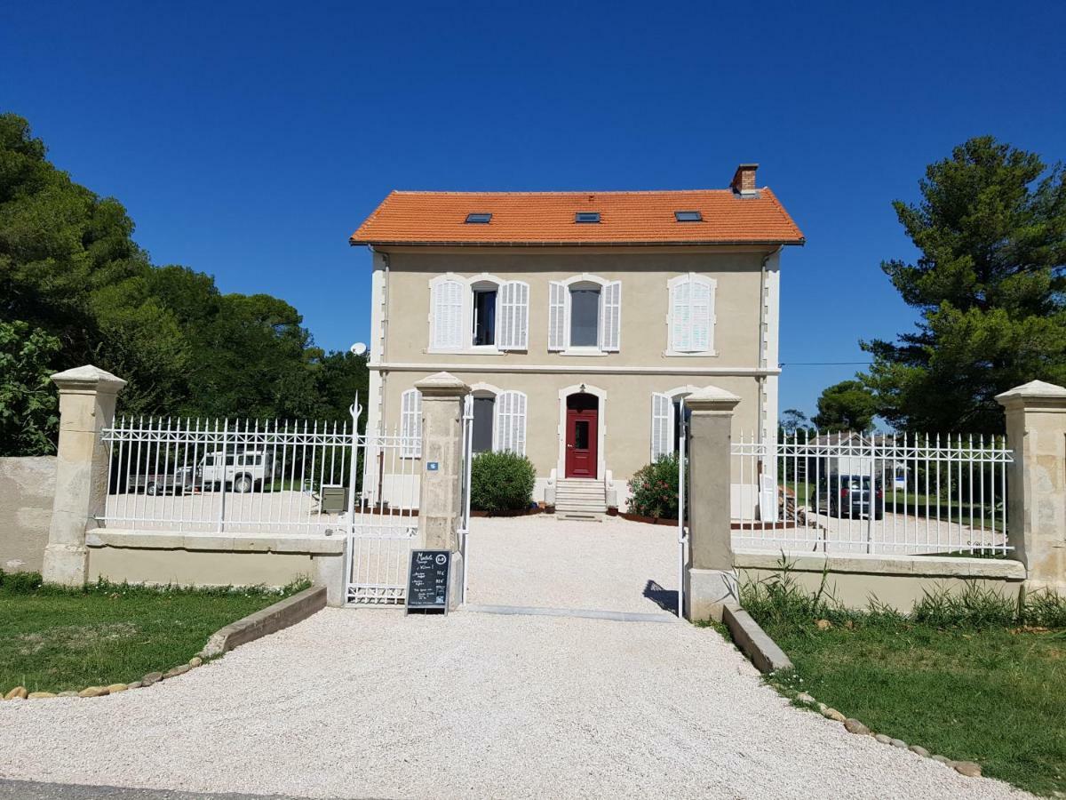 サラン・ド・ジロー Maebrilu Camargue Provence Bed & Breakfast エクステリア 写真