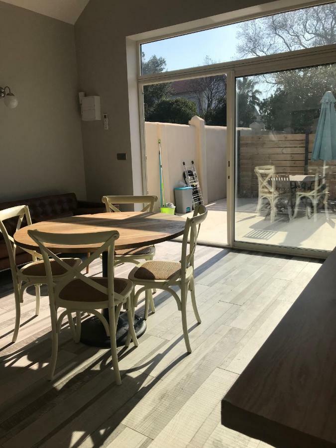 サラン・ド・ジロー Maebrilu Camargue Provence Bed & Breakfast エクステリア 写真